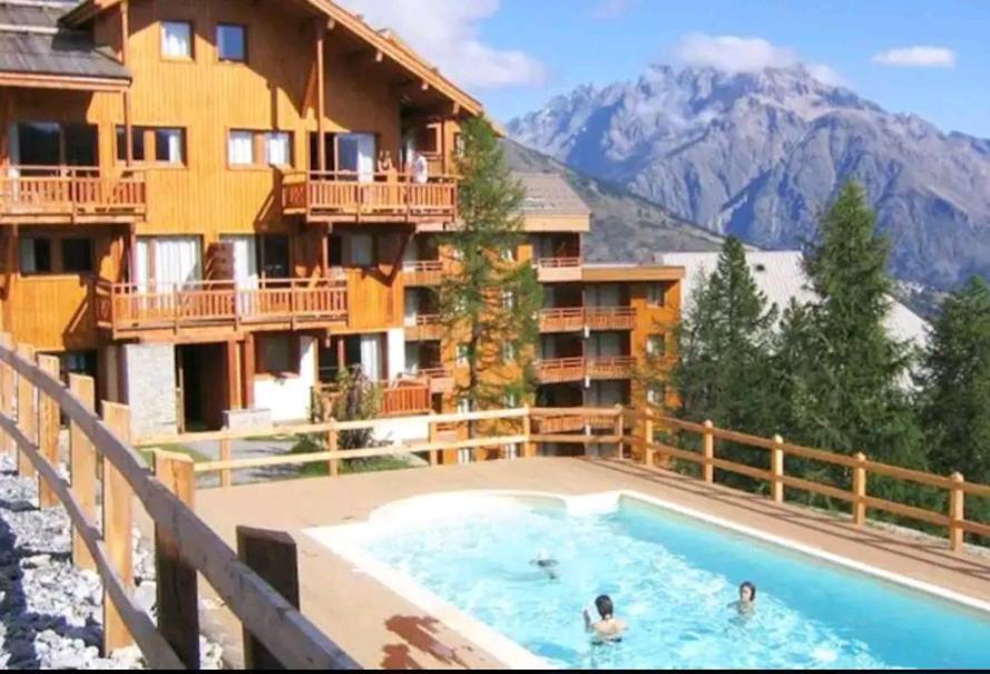 Apartment Le Hameau Des Ecrins